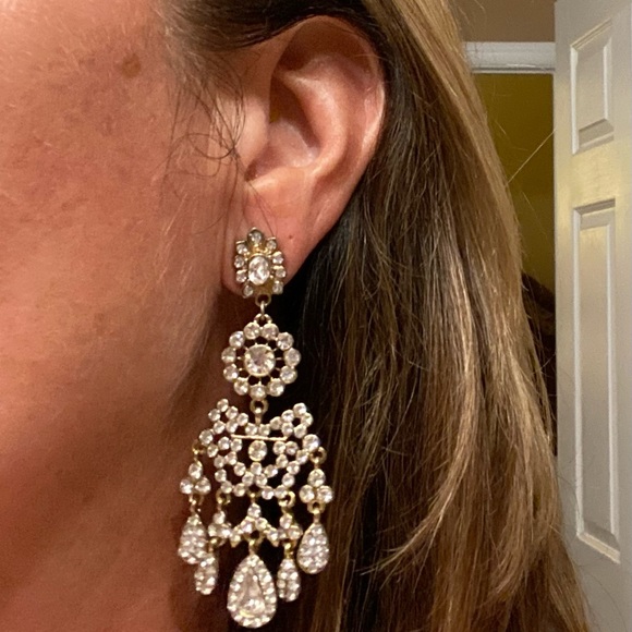 henri bendel Accessories - Henri Bendel Crystal Chandelier Earrings